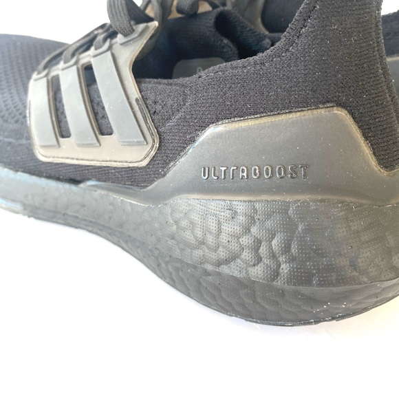 Adidas Ultraboost- worn once - Picture 8 of 15